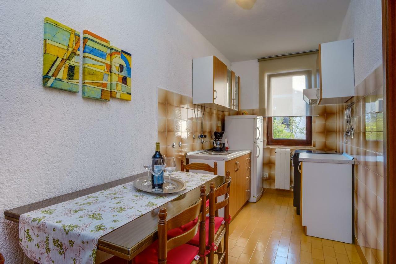 Apartmani Maris Mali Lošinj Zewnętrze zdjęcie