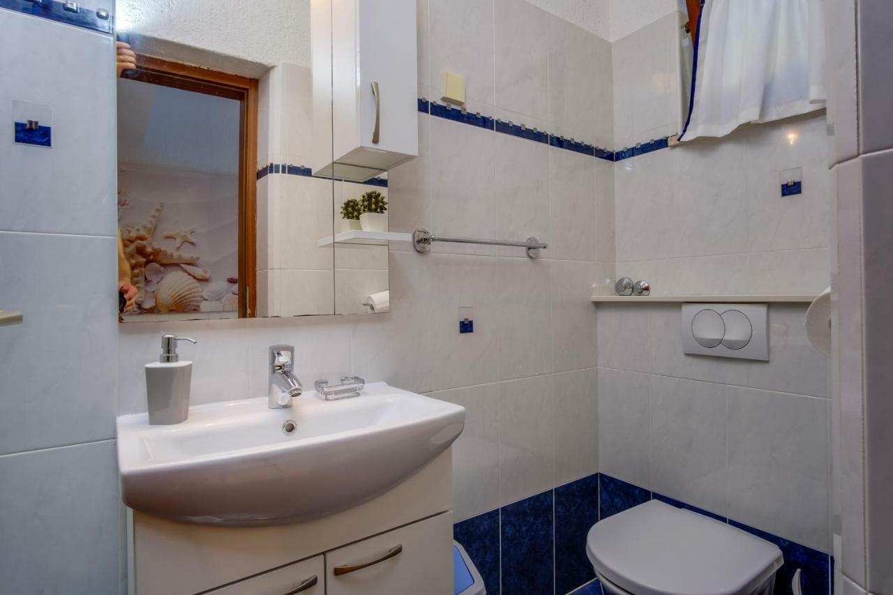 Apartmani Maris Mali Lošinj Zewnętrze zdjęcie