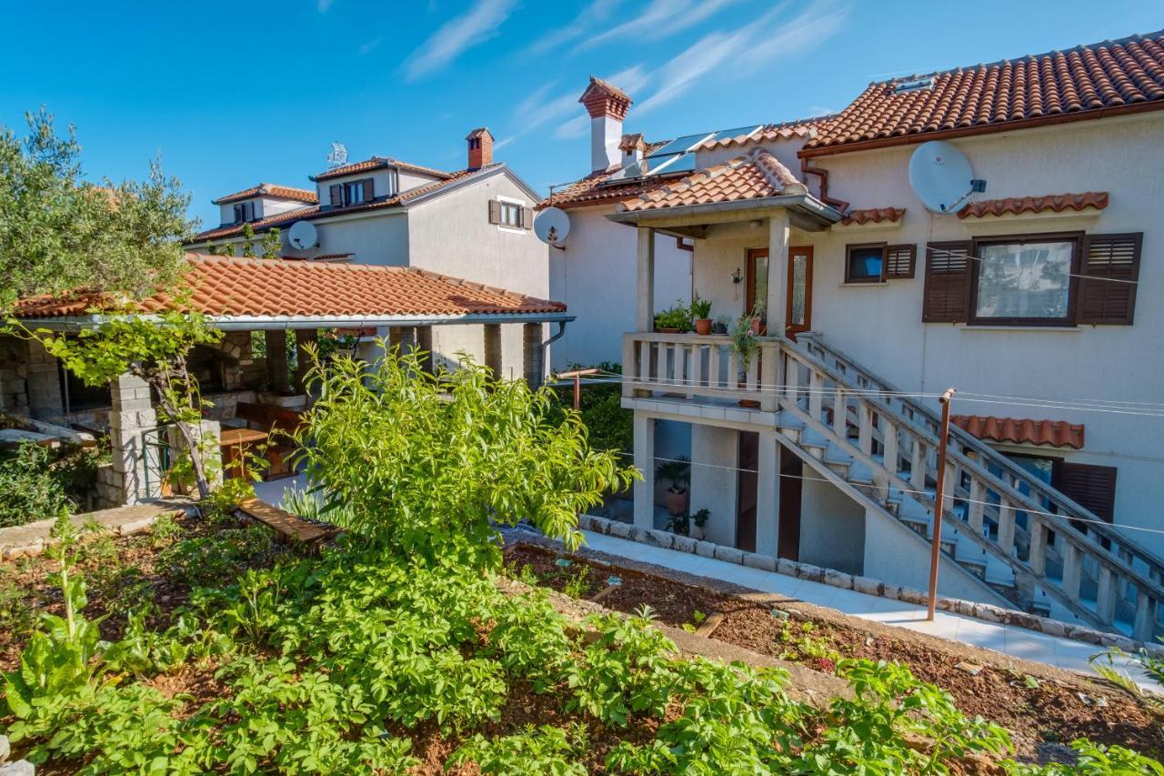 Apartmani Maris Mali Lošinj Zewnętrze zdjęcie